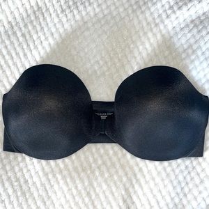 VS Strapless front close bra 34D
